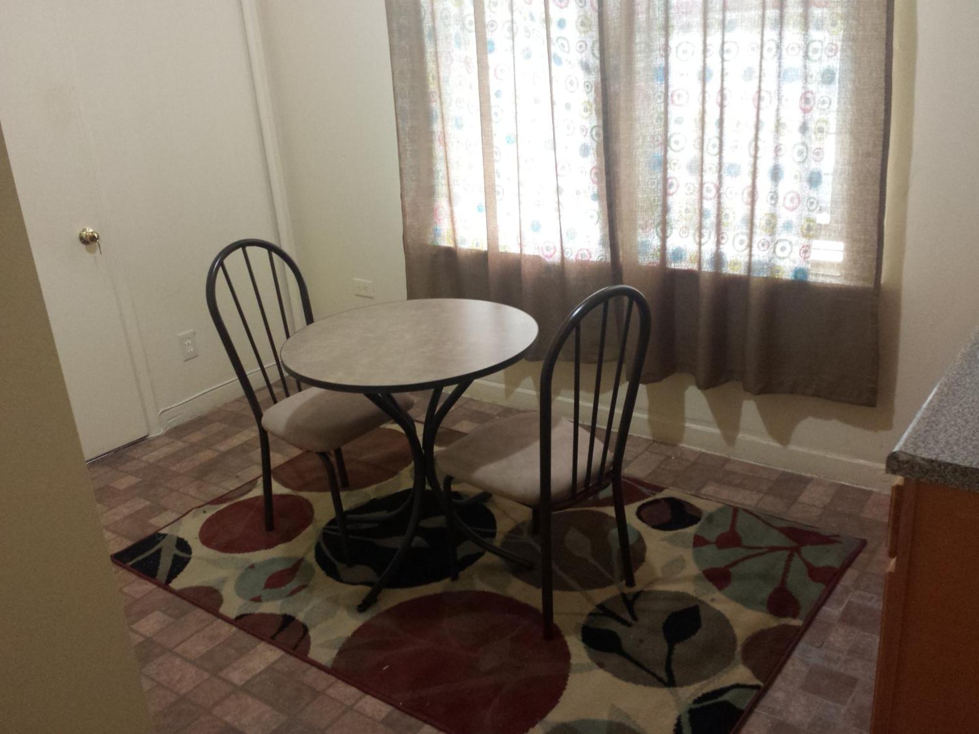 ניו יורק Studio, One And Two Bedroom Apartments - Bronx חדר תמונה